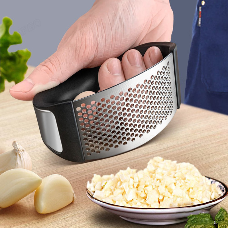 Stainless Steel Garlic Crusher Rocker Manual Garlic Grinding Mincer Slicer Ginger Squeezer Kitchen Accessories Vegetable Tools